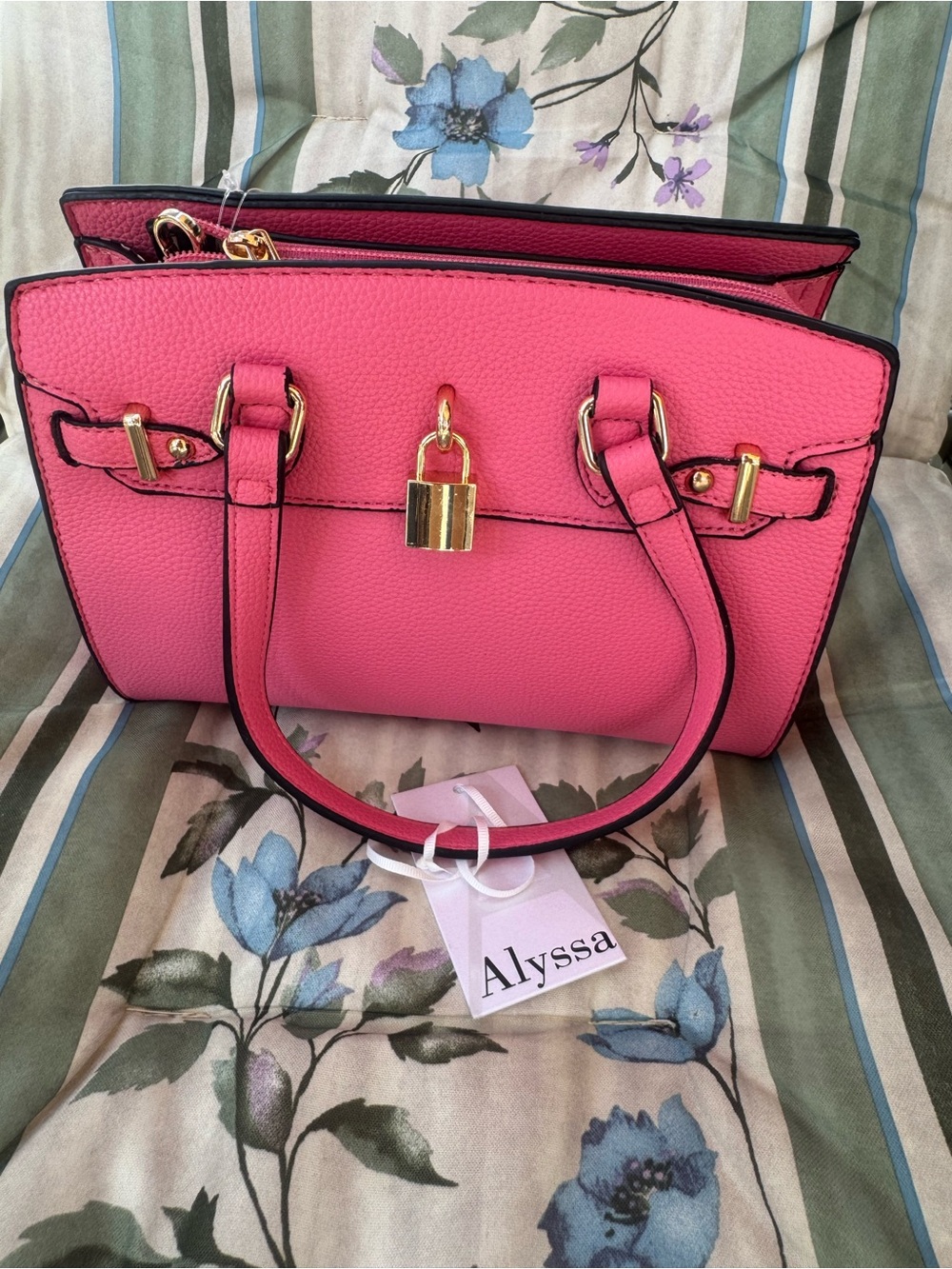 Pink Pebbled Tote with Gold Lock small